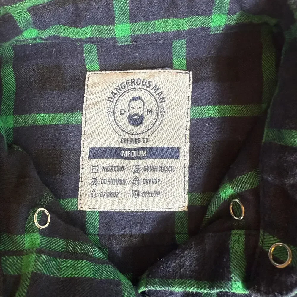 Dangerous Man Brewing Company Men Flannel Shirt Elbow Patch Pearl Bottons Size M - Picture 3 of 13